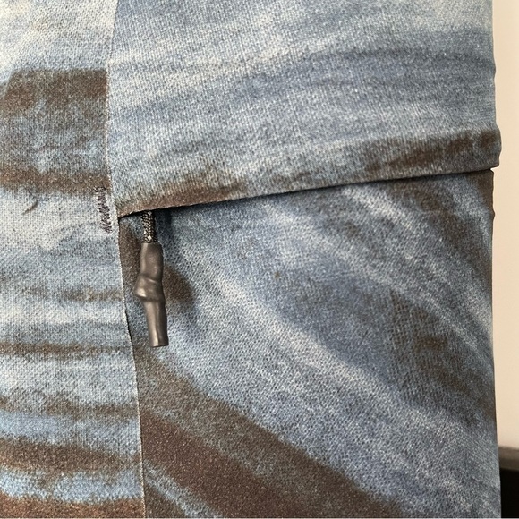 𝅺[36] Men’s Lululemon Swim Trunks Channel Cross Short 7” In High Tide Multi - Picture 8 of 11